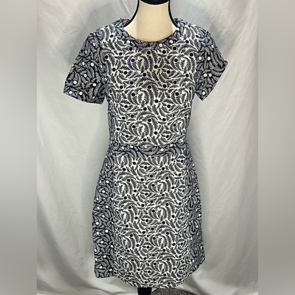 Boden Dresses & Skirts - Boden Leaf Print Cap Sleeve Full Zip Fitted Bodice  Mini Dress